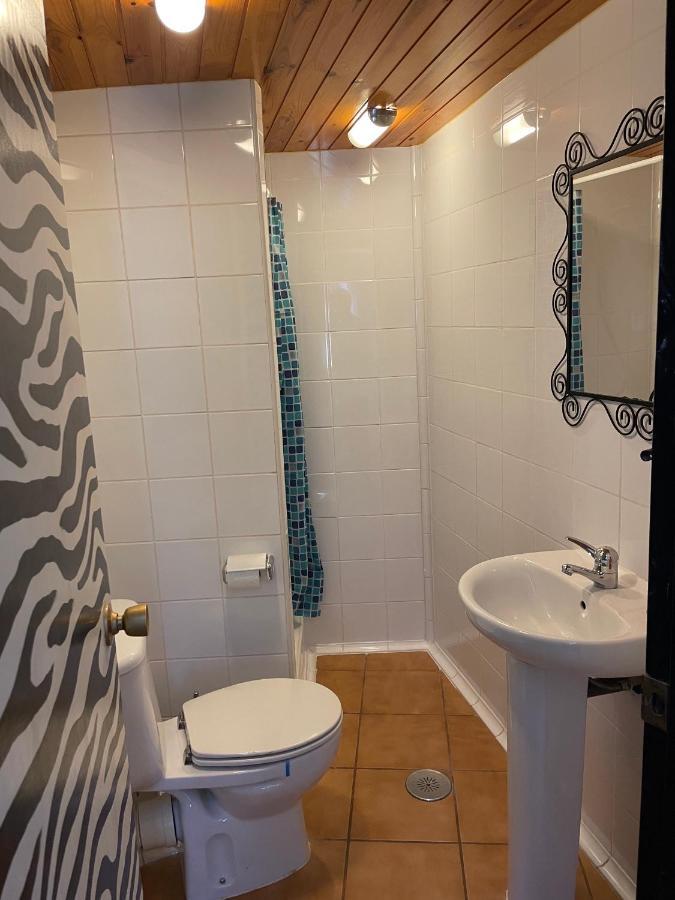 Casa De Lilith Villa Aren Екстериор снимка